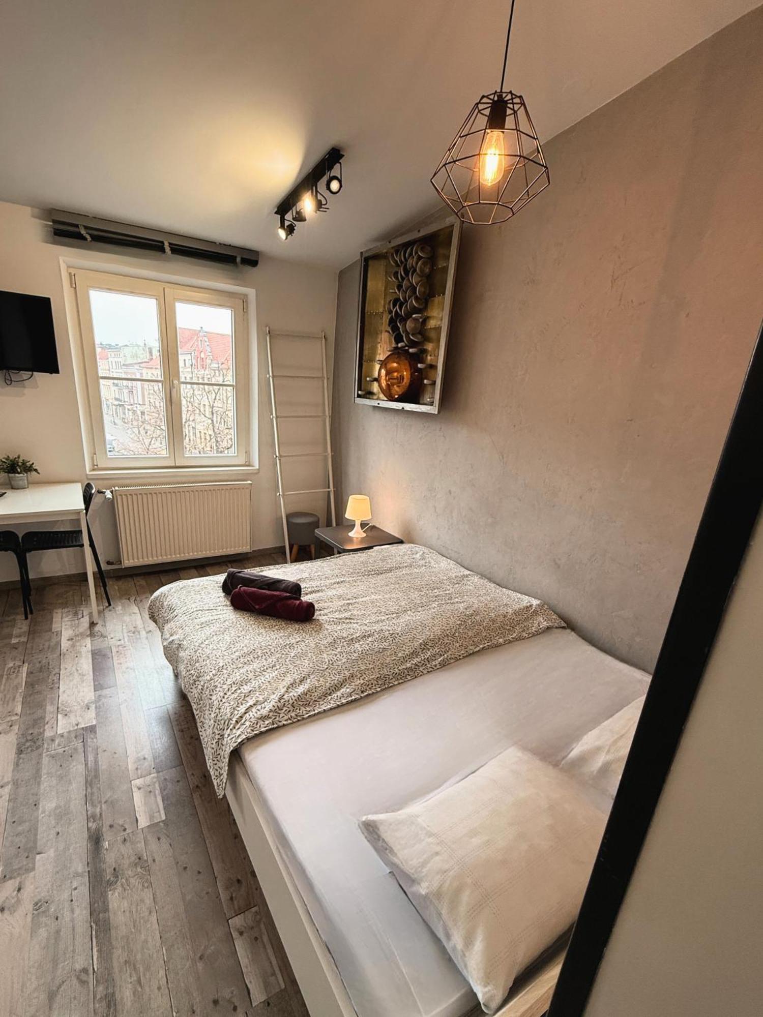 Apartament Z Widokiem Na Pomnik Kopernika - Rynek Staromiejski Stary Toruń Exteriér fotografie