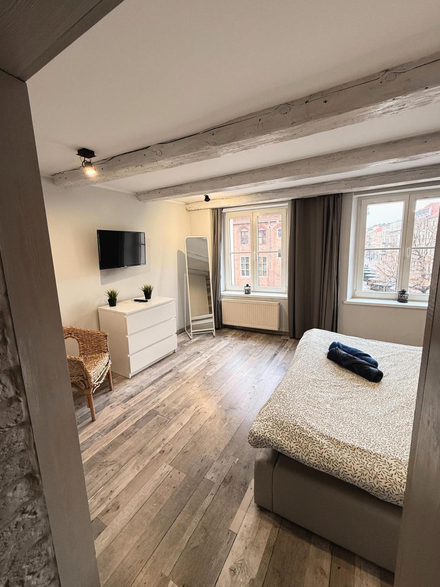 Apartament Z Widokiem Na Pomnik Kopernika - Rynek Staromiejski Stary Toruń Exteriér fotografie