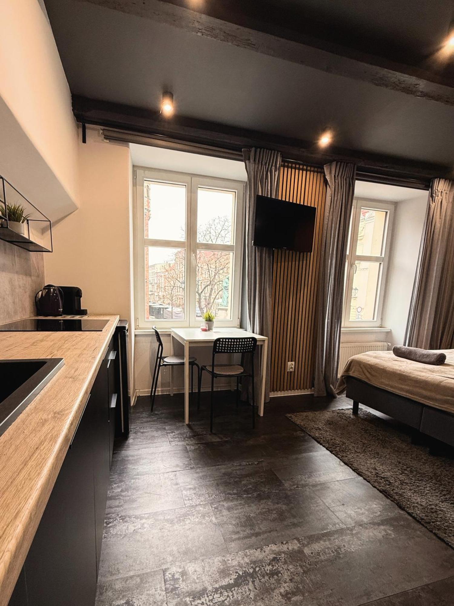 Apartament Z Widokiem Na Pomnik Kopernika - Rynek Staromiejski Stary Toruń Exteriér fotografie