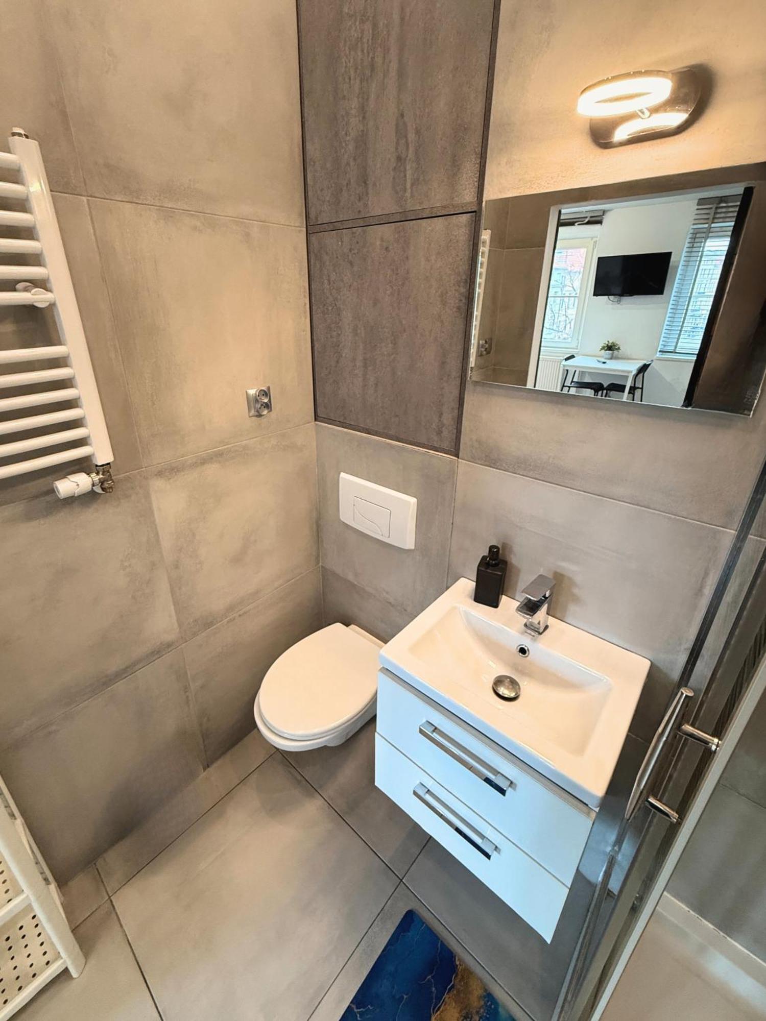 Apartament Z Widokiem Na Pomnik Kopernika - Rynek Staromiejski Stary Toruń Exteriér fotografie