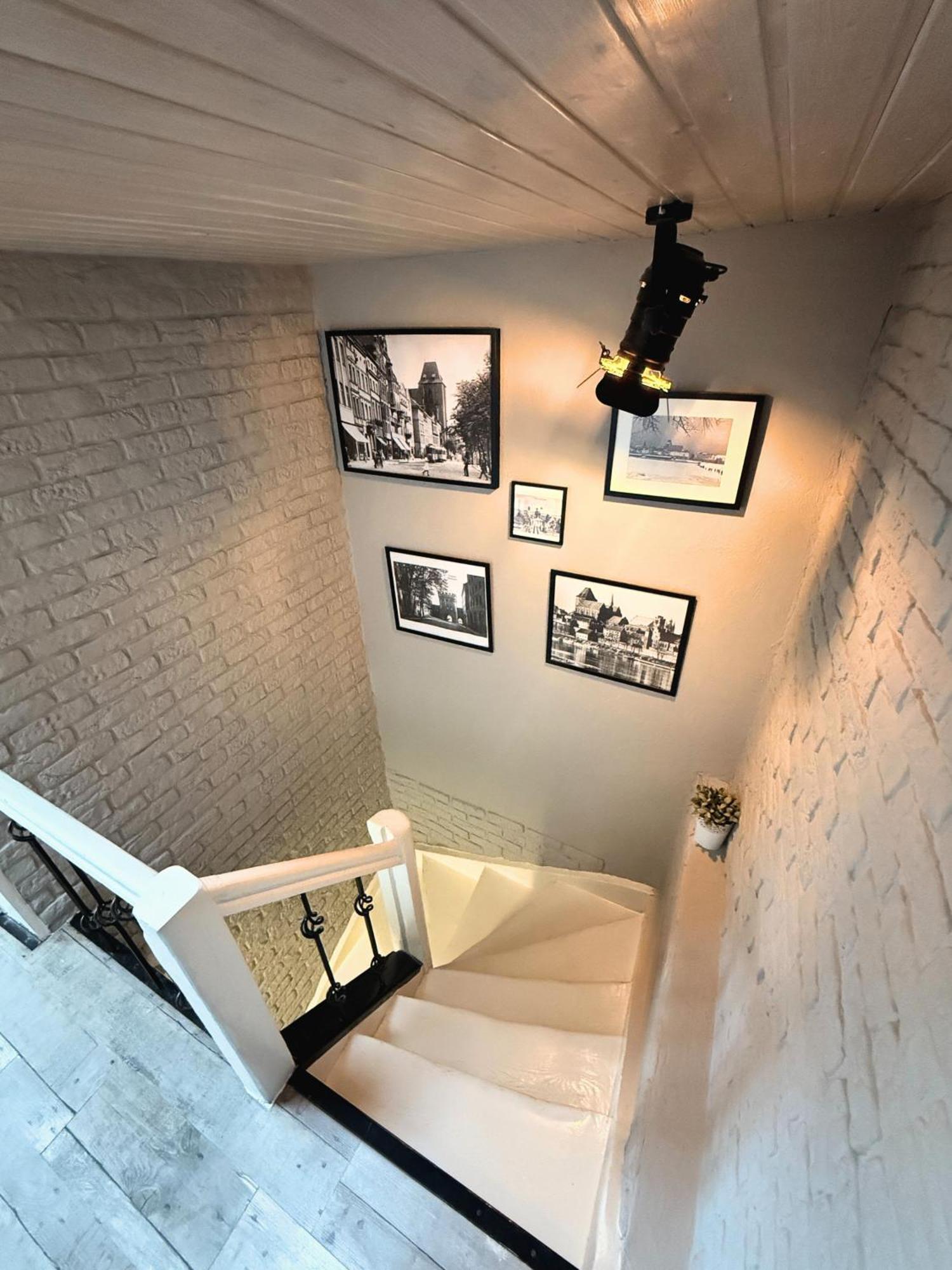 Apartament Z Widokiem Na Pomnik Kopernika - Rynek Staromiejski Stary Toruń Exteriér fotografie